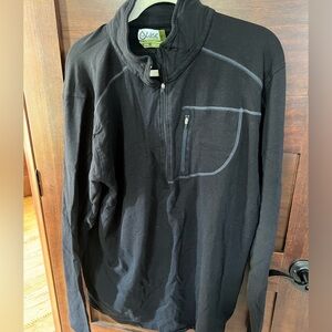 Black Yellowstone Club Tasc XXL pullover